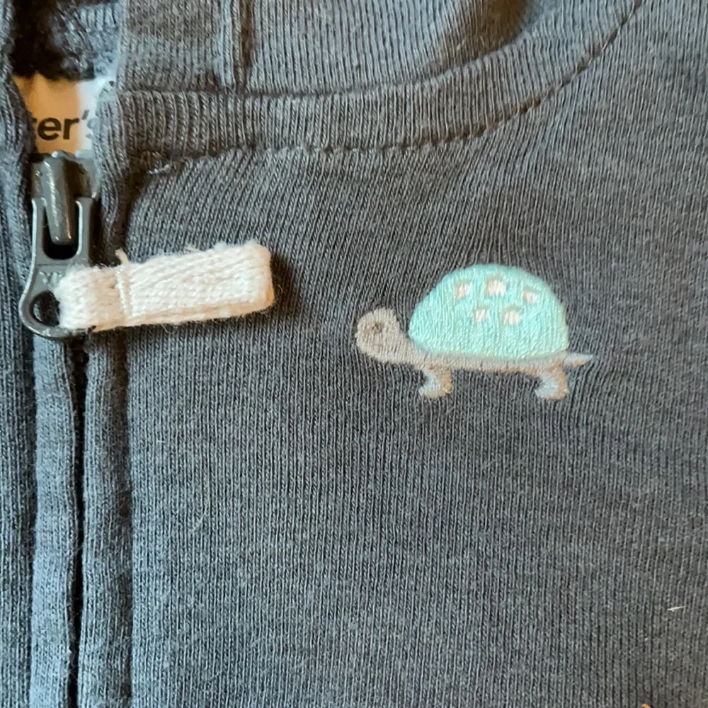 Carter’s newborn zip hoodie turtle & onesie